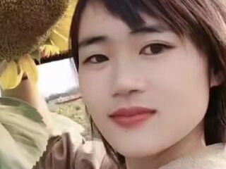 webcamstripper picture XiaoqiongLen