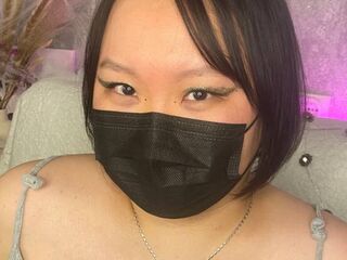 naughty camgirl masturbating with dildo YaminUmy