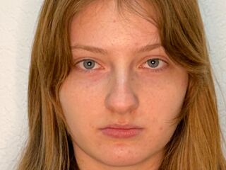 cam girl livecam ZellaCarwin